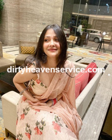 model Call Girls in Raipur